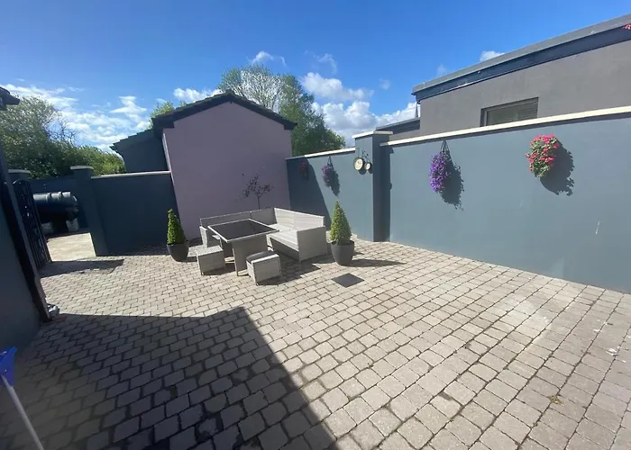 Gleanntan House - Beautiful Family Town House